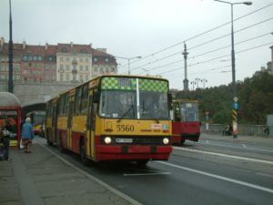 Autobusy warszawskie -Ikarus-280-70e